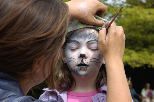 Face Painting at the Salt Spring Market